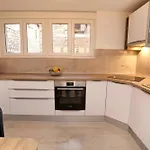 My Dalmatia - M With Free Parking And Roof Terrace *
