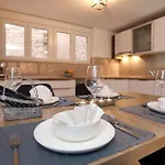 My Dalmatia - M With Free Parking And Roof Terrace * Trogir