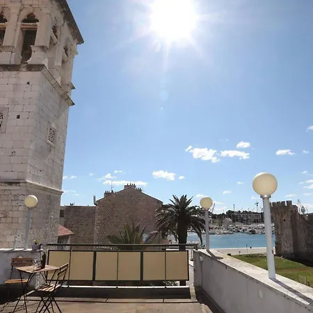 My Dalmatia - M With Free Parking And Roof Terrace Τρογκίρ